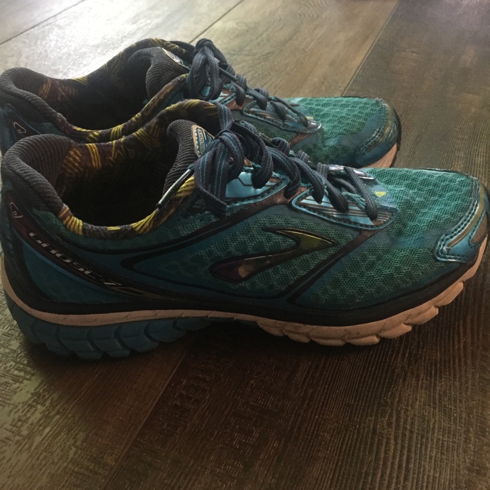 Brooks Ghost Tennis shoes
